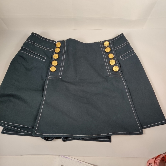 Boston Proper Pants - Boston Proper skorts Navy nautical gold buttons